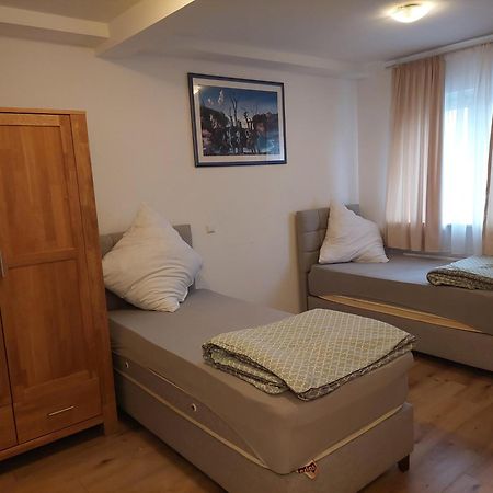 Hotel Bruchsaler Herz Екстериор снимка
