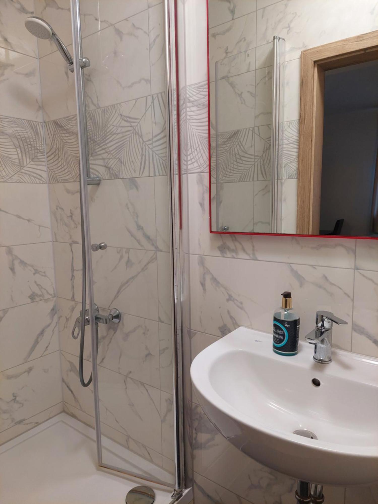 Hotel Bruchsaler Herz Екстериор снимка
