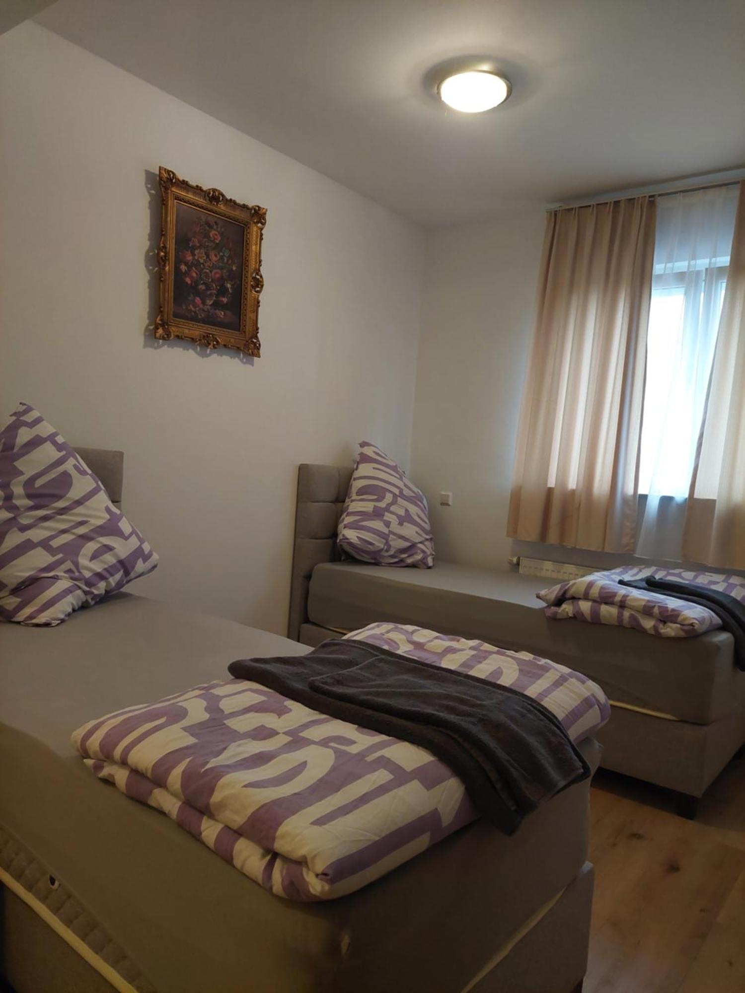 Hotel Bruchsaler Herz Екстериор снимка